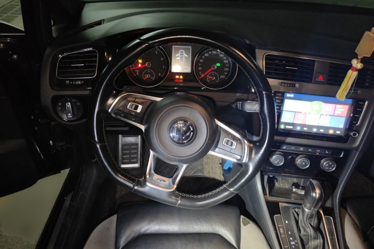 Volkswagen Golf 2015 #11 Volkswagen Golf 2015 صورة سيارة #11