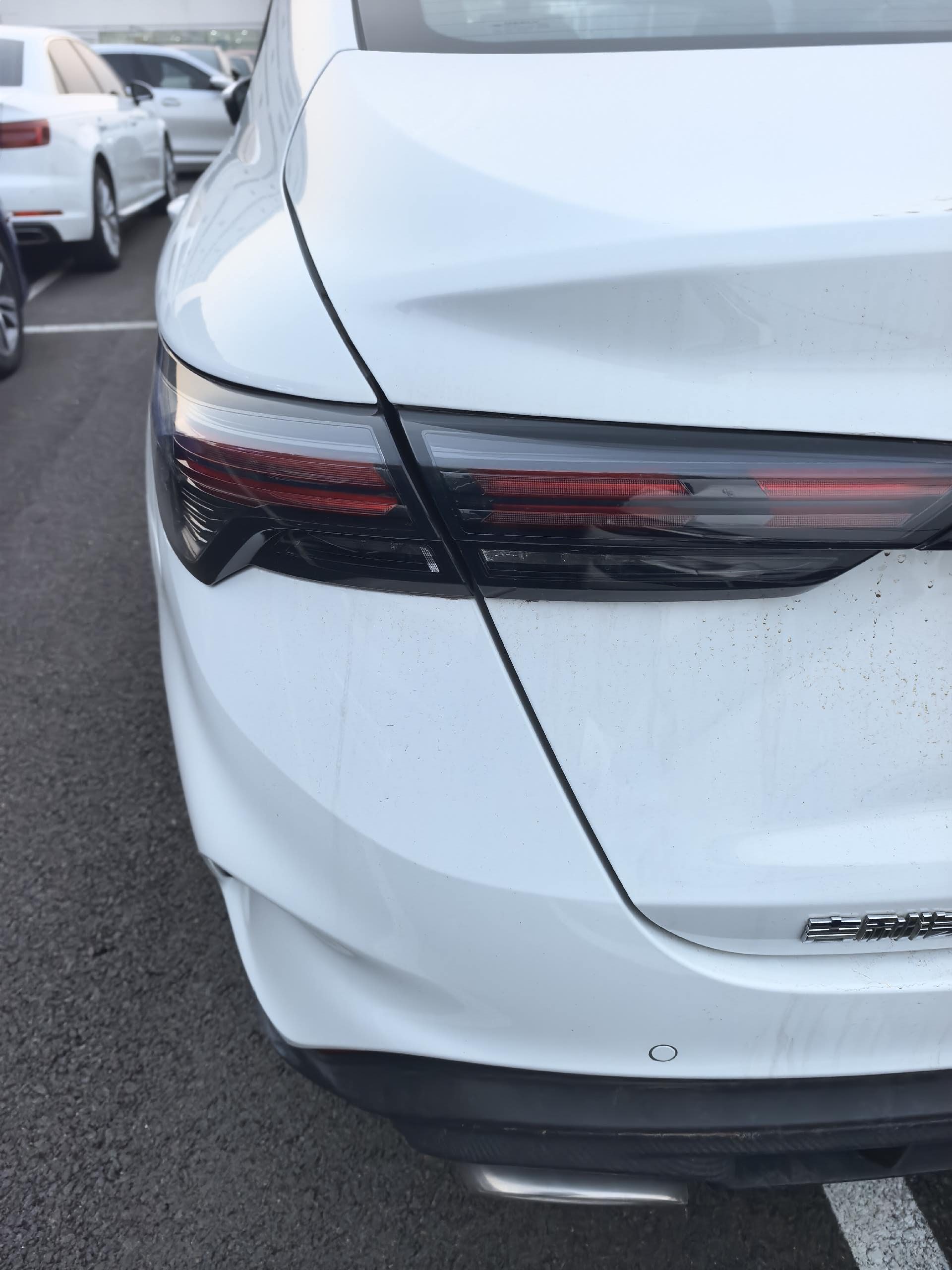 GEELY Binray 2024 immagine di auto #5
