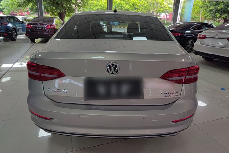 Volkswagen Lavida 2019 #6 Volkswagen Lavida 2019 car image #6