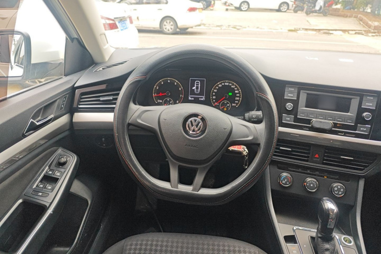 Volkswagen Bora 2020 #11 Volkswagen Bora 2020 car image #11
