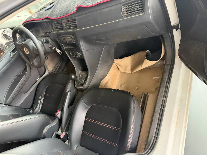 Volkswagen Santana 2017 car image #5
