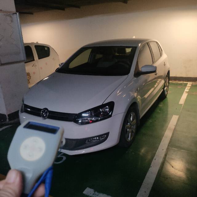 Volkswagen Polo 2014 Volkswagen Polo 2014 car image