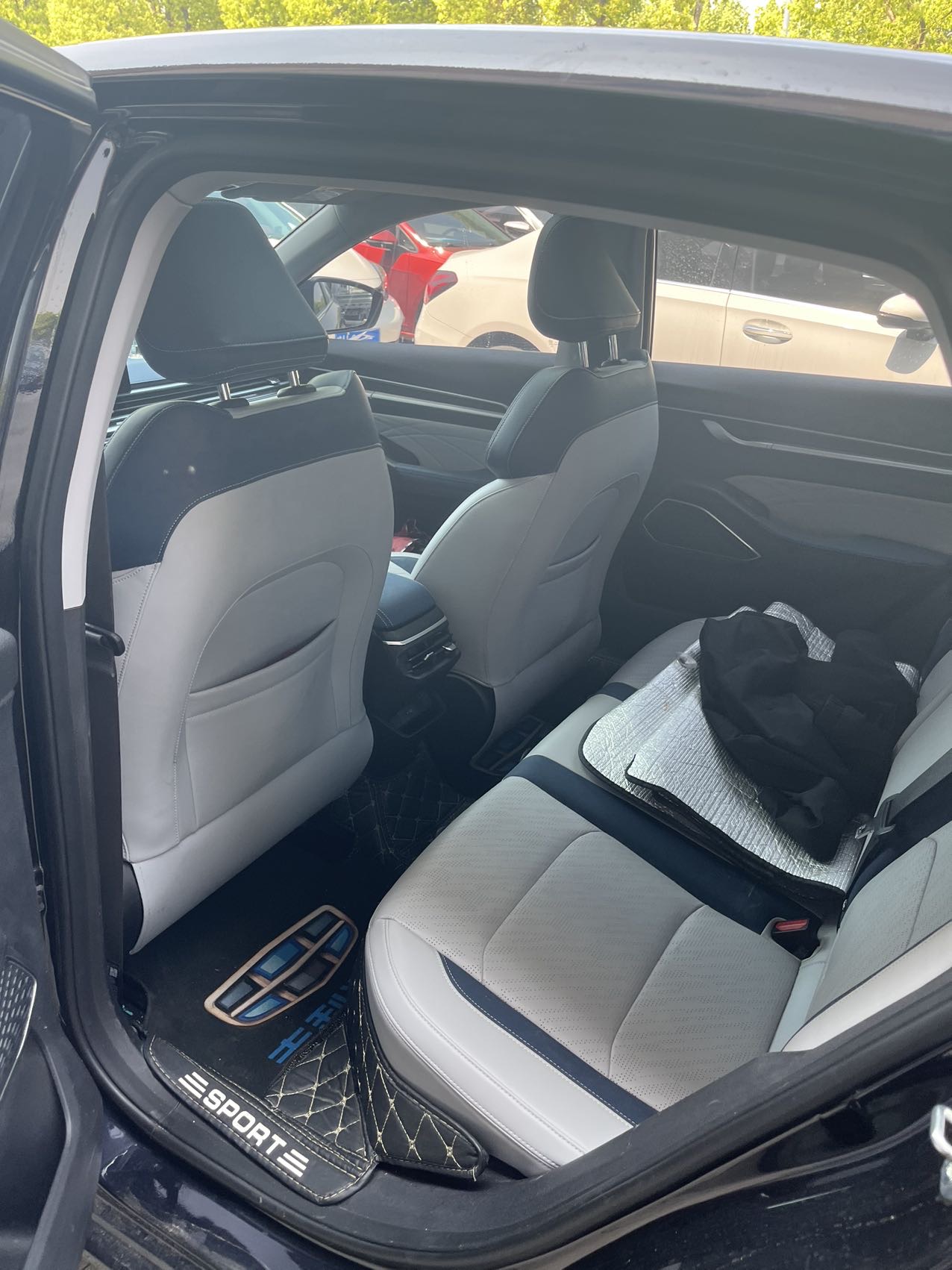 GEELY Emgrand 2022 #6 GEELY Emgrand 2022 car image #6
