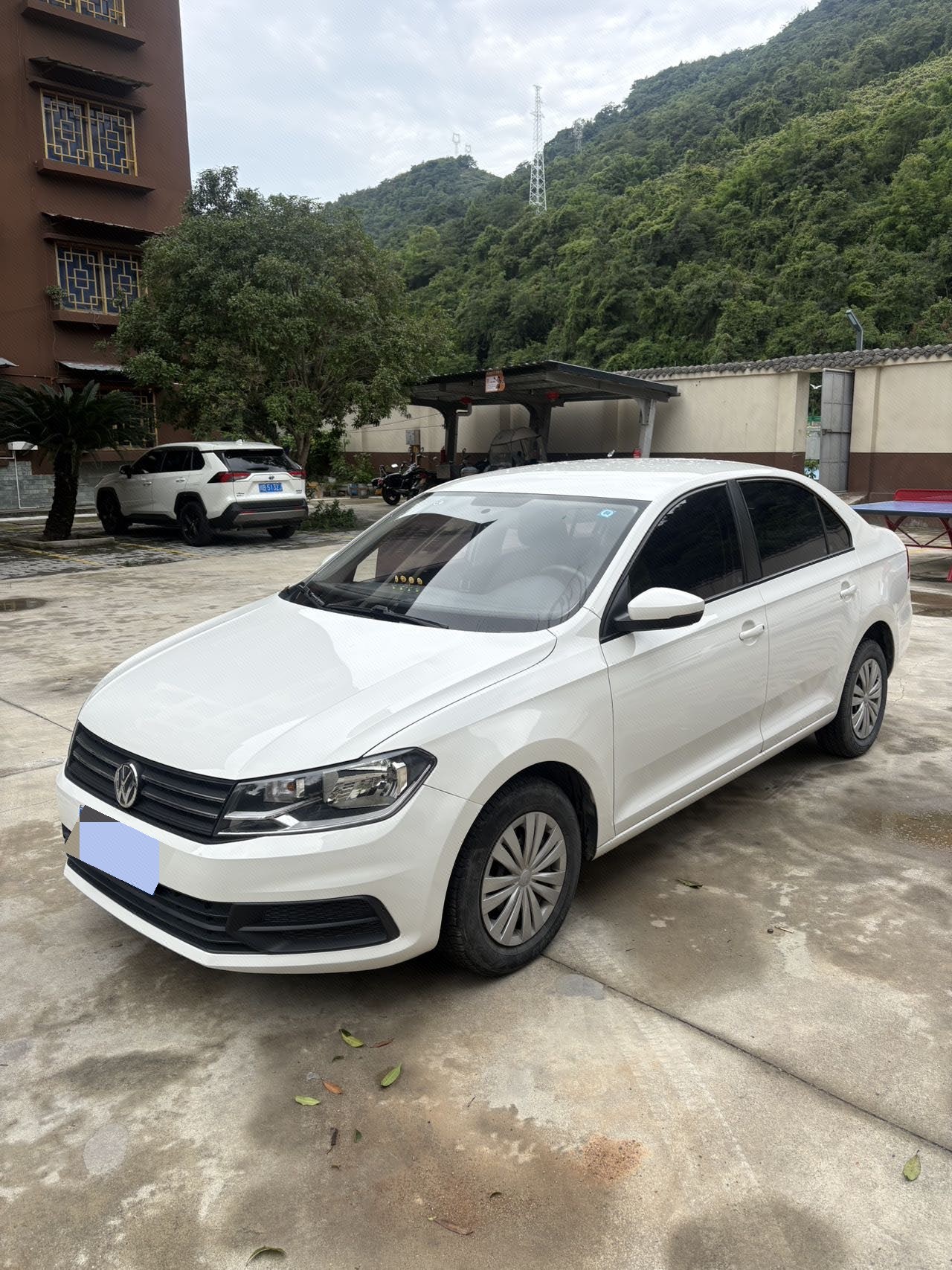Volkswagen Santana 2019 car image 