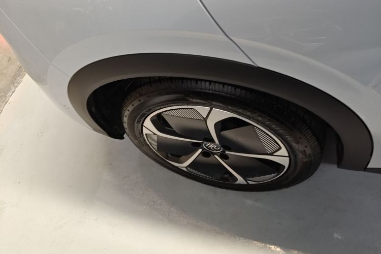 BYD Yuan Plus 2025 изображение автомобиля #10