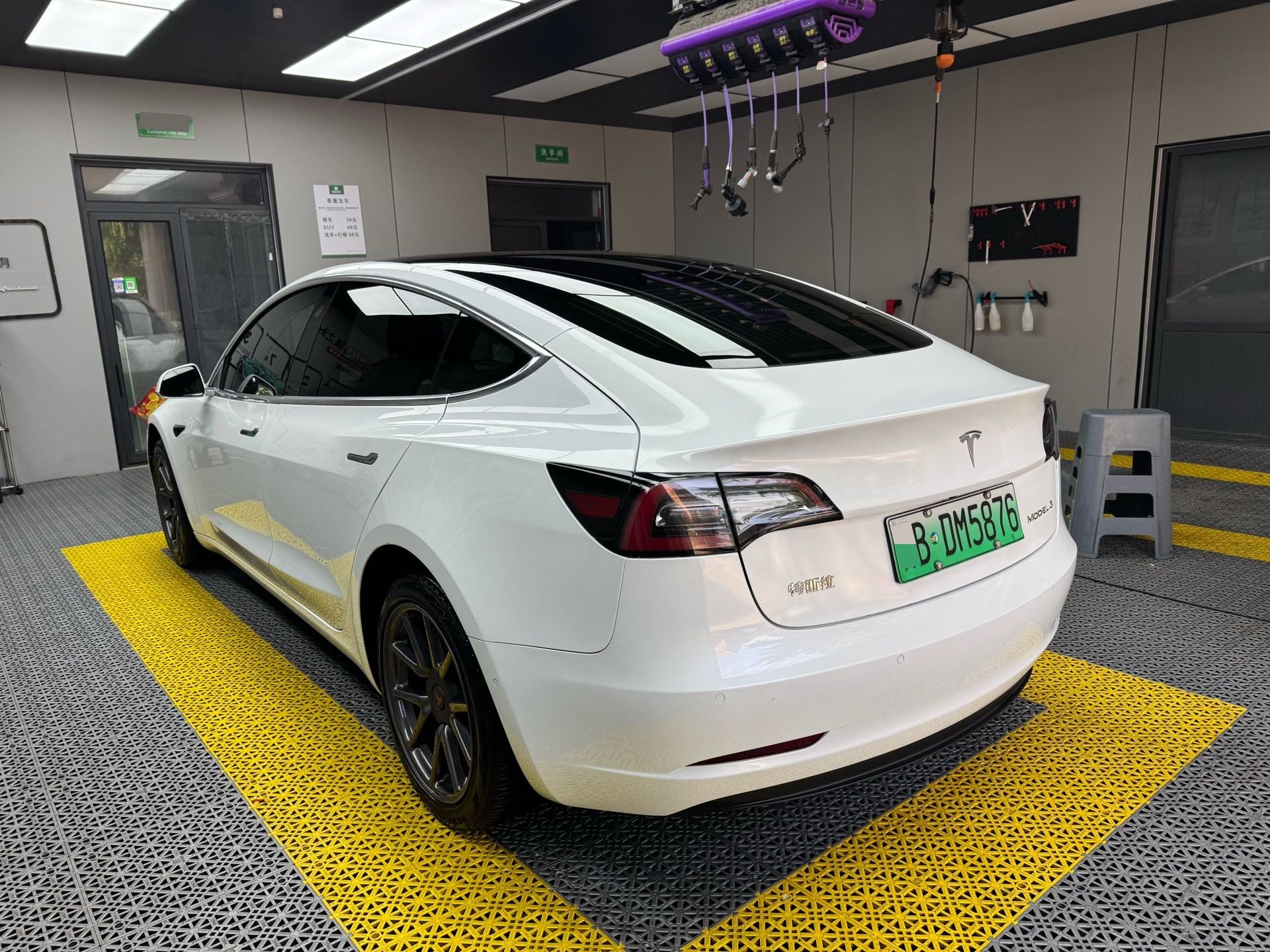 Tesla Model 3 2020 #2 Tesla Model 3 2020 car image #2