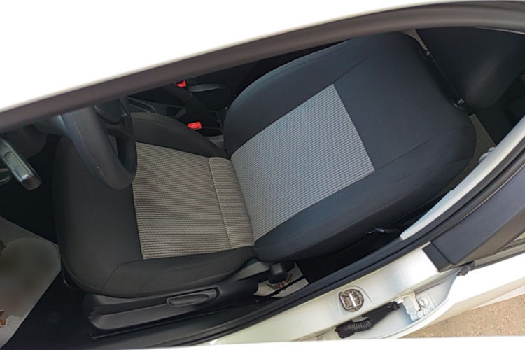 Volkswagen Polo 2018 car image #15