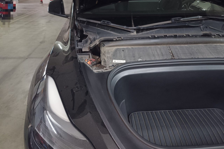 Tesla Model Y 2021 car image #28