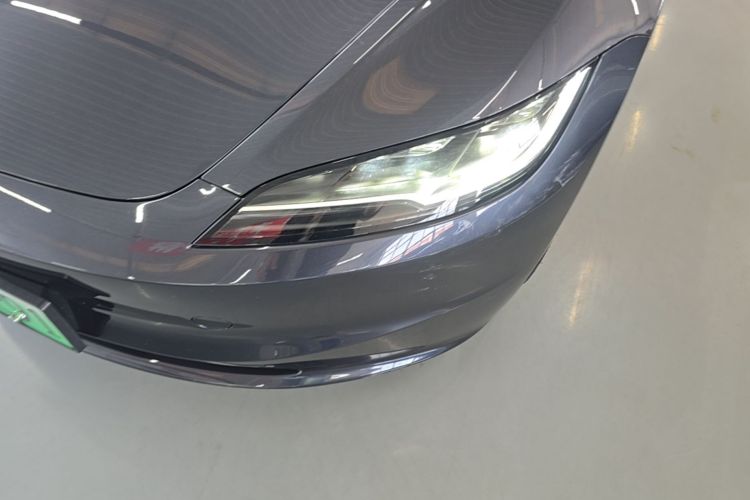 Tesla Model 3 2024 #23 Tesla Model 3 2024 car image #23
