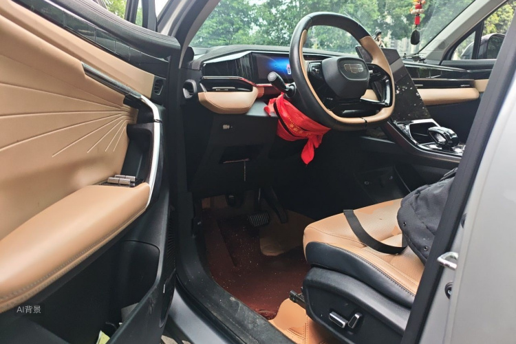 GEELY Boyue L 2023 car image #18
