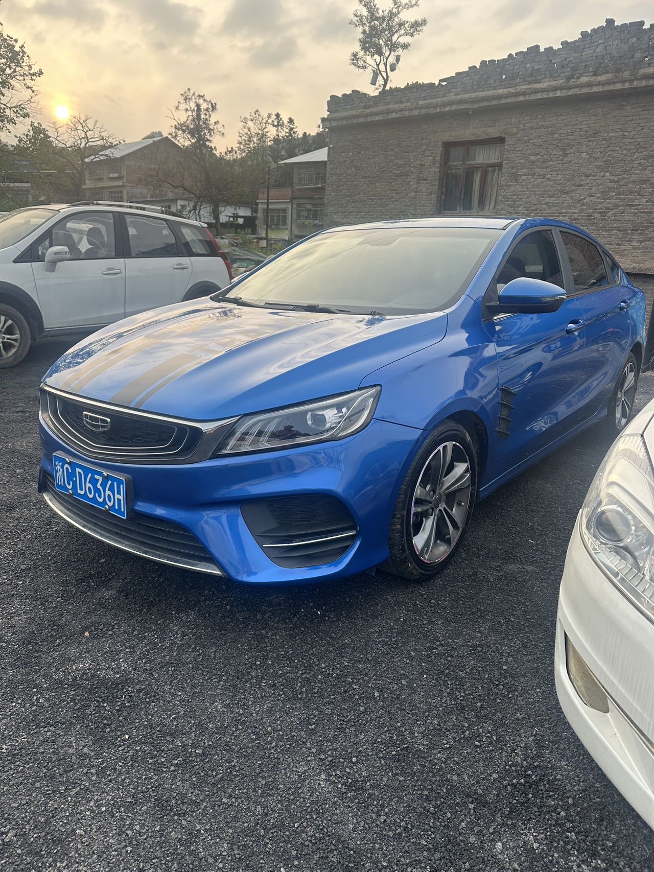 GEELY Binray 2019 car image 
