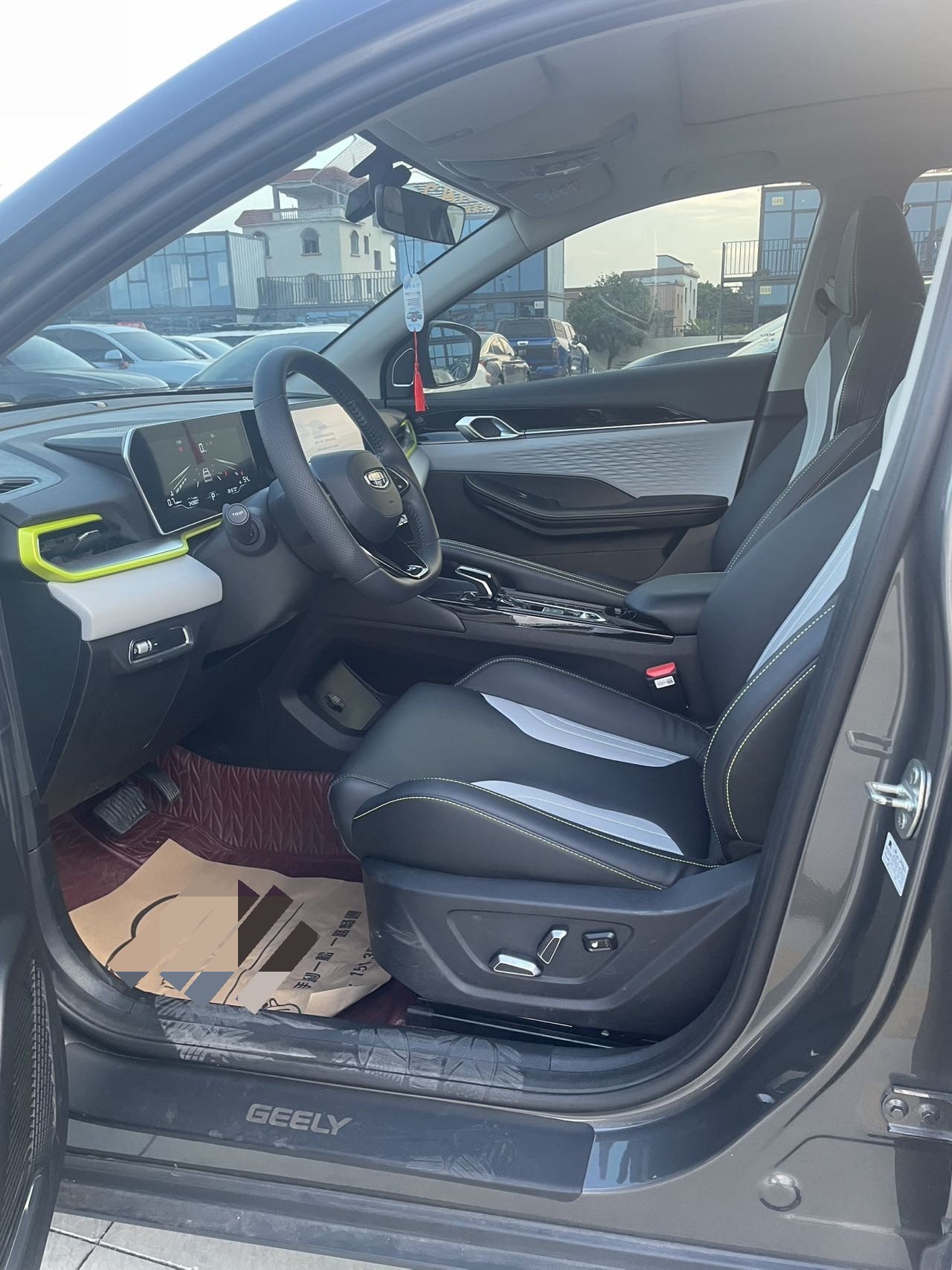 GEELY Coolray 2023 #3 GEELY Coolray 2023 صورة سيارة #3