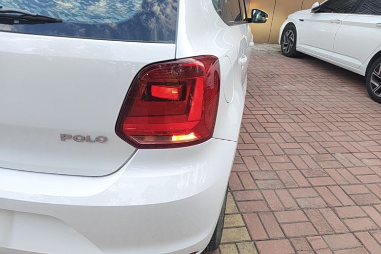 Volkswagen Polo 2016 #8 Volkswagen Polo 2016 car image #8