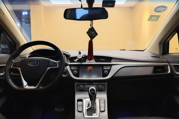 GEELY Emgrand GS 2017 #30 GEELY Emgrand GS 2017 car image #30