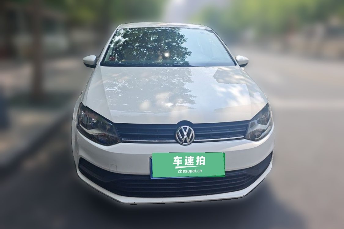 Volkswagen Polo 2015 car image #5