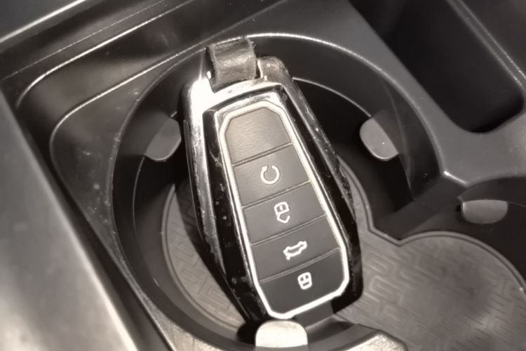 GEELY Emgrand 2020 #9 GEELY Emgrand 2020 car image #9