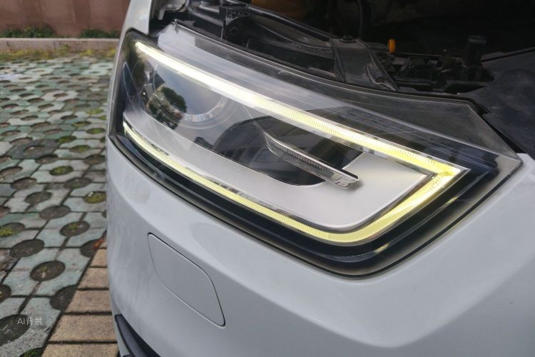 Audi Q3 2016 immagine di auto #8