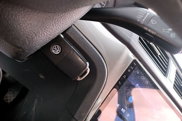 Volkswagen Lavida 2017 car image #10