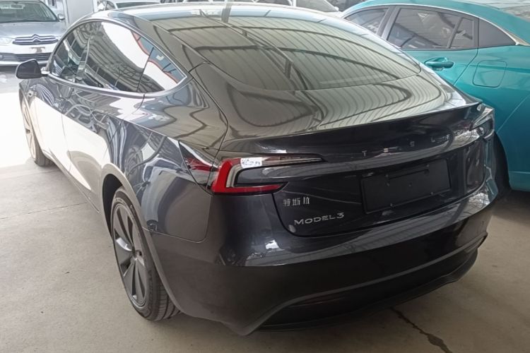 Tesla Model 3 2024 #5 Tesla Model 3 2024 car image #5