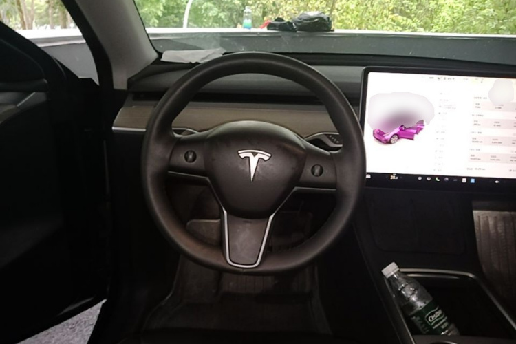 Tesla Model Y 2022 #11 Tesla Model Y 2022 car image #11