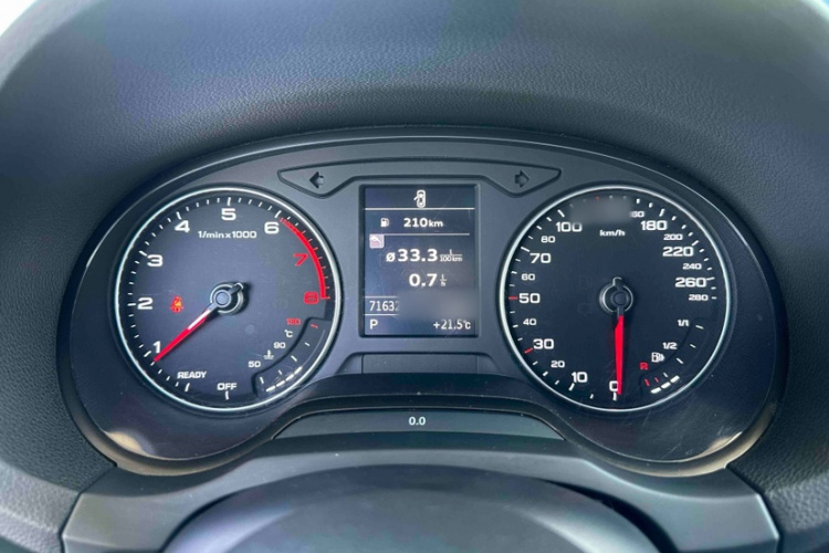 Audi A3 2018 image de voiture #12