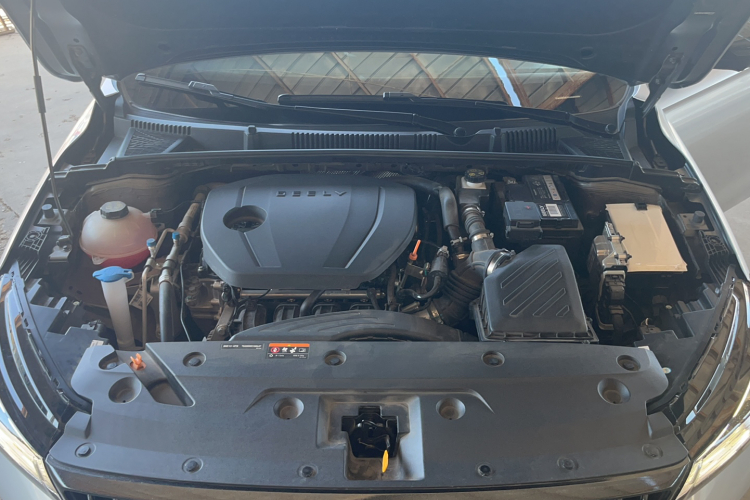 GEELY Emgrand 2026 car image #15