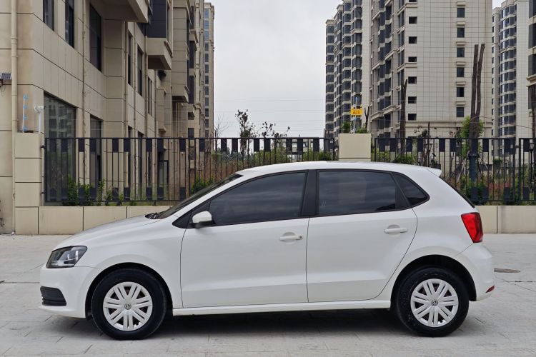 Volkswagen Polo 2019 #6 Volkswagen Polo 2019 car image #6