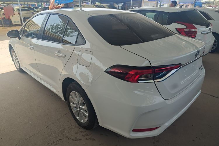 Toyota Corolla 2022 immagine di auto #7