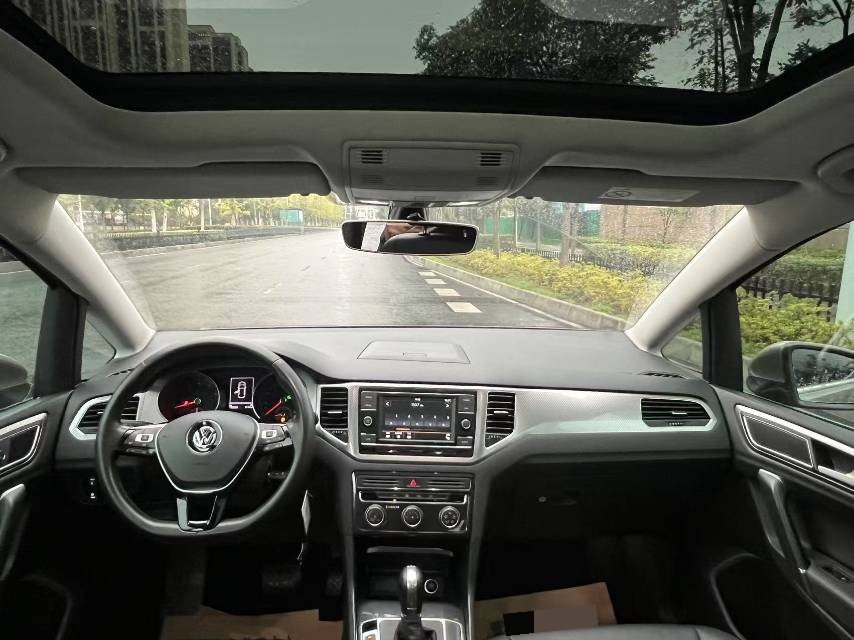 Volkswagen Golf Sportsvan 2019 صورة سيارة #6