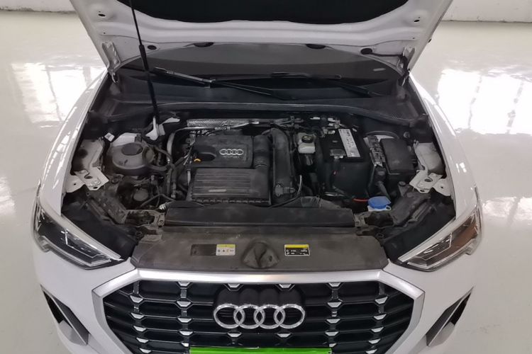 Audi Q3 2021 #20 Audi Q3 2021 car image #20