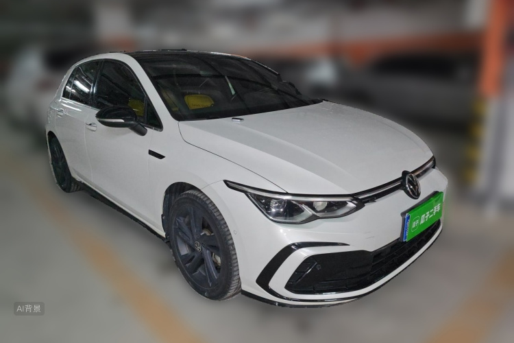Volkswagen Golf 2021 car image #4