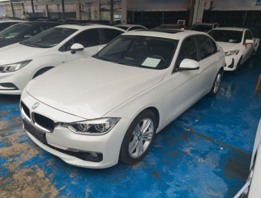 BMW 3 Series 2017 car image 