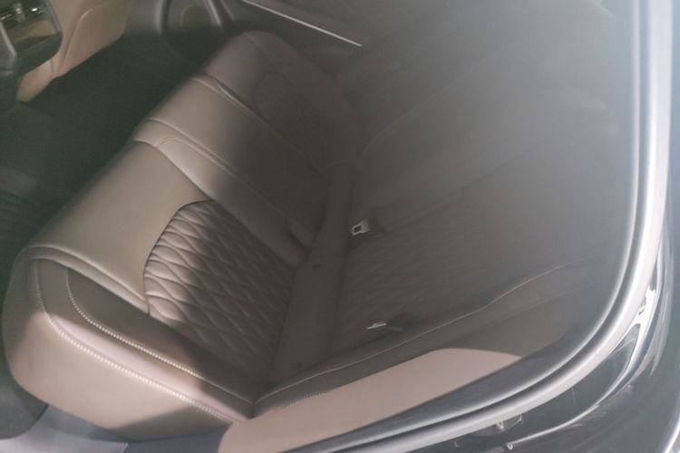 BYD Han 2022 immagine di auto #17