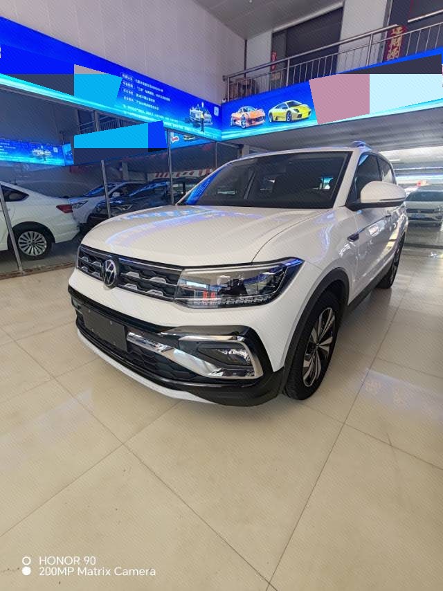 Volkswagen T-Cross 2021 Volkswagen T-Cross 2021 صورة سيارة