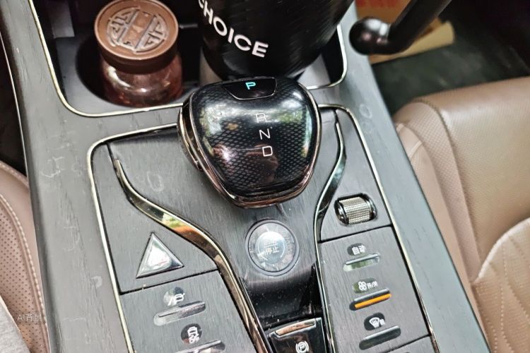 BYD Han 2021 car image #16