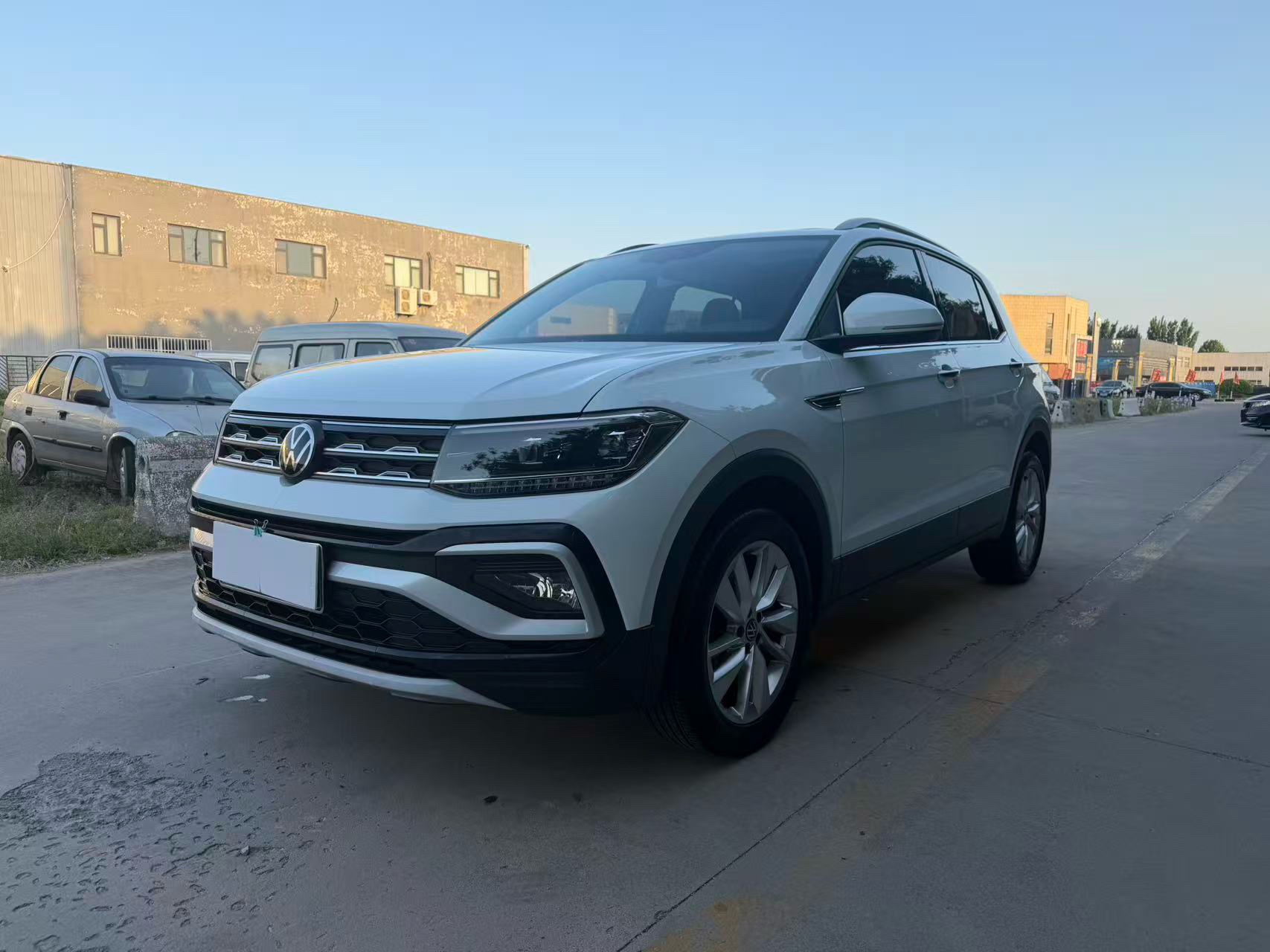 Volkswagen T-Cross 2023 car image 