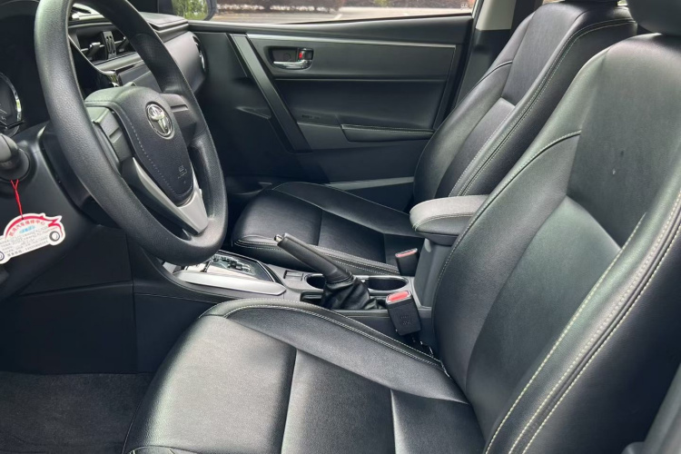 Toyota Corolla 2017 car image #19