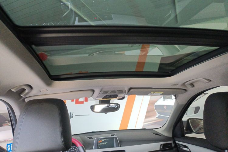 BMW X1 2017 car image #18