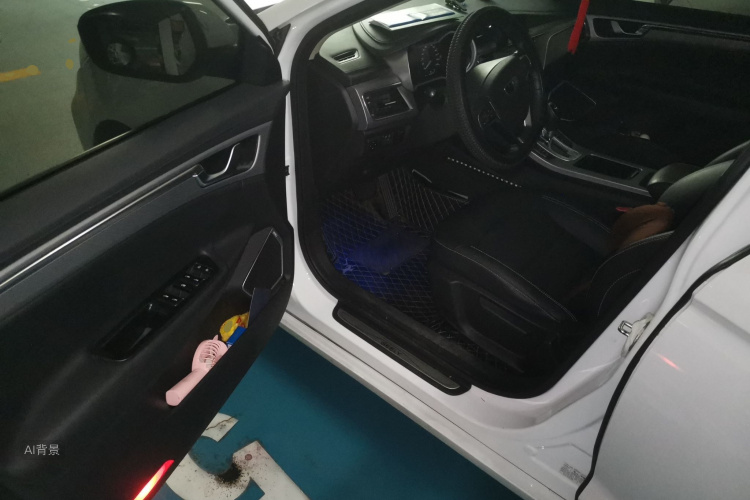 GEELY Emgrand GL 2018 immagine di auto #18