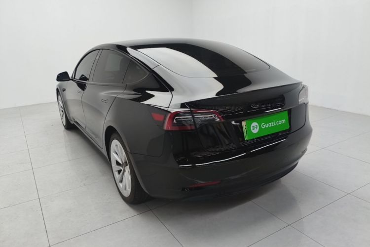Tesla Model 3 2023 car image #5
