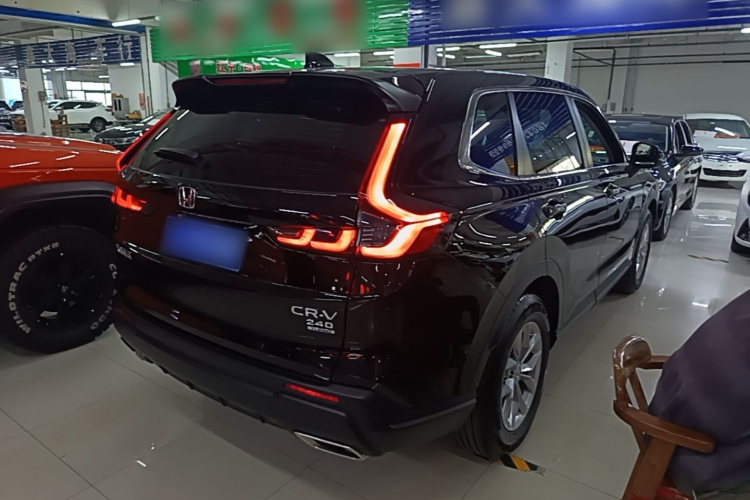 Honda CR-V 2025 car image #7