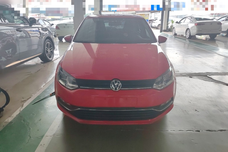 Volkswagen Polo 2016 car image #3