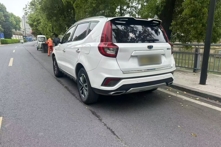 GEELY Vision X6 2019 imagen de coche #10