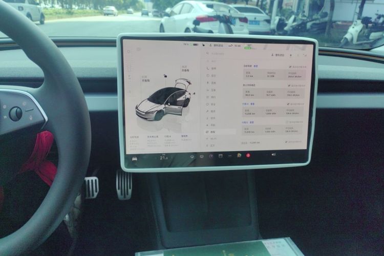 Tesla Model 3 2025 #13 Tesla Model 3 2025 car image #13