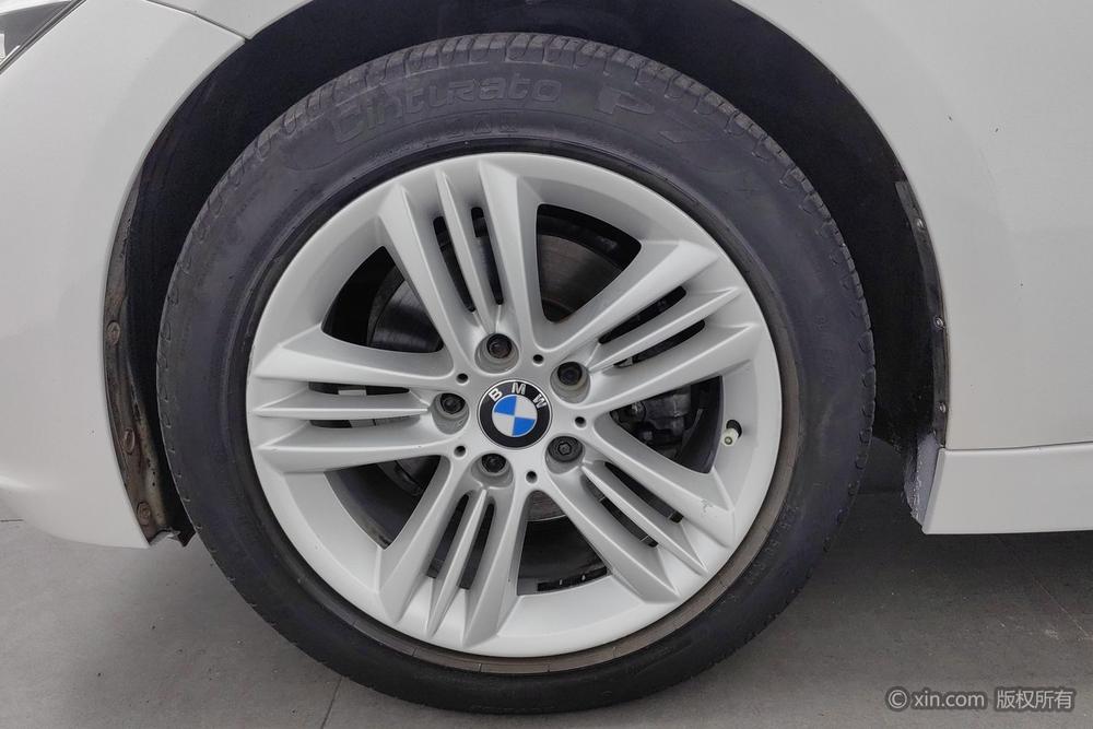 BMW 3 Series 2017 #10 BMW 3 Series 2017 car image #10