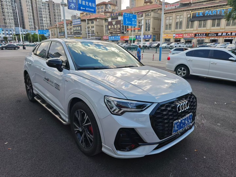 Audi Q3 Sportback 2022 #2 Audi Q3 Sportback 2022 car image #2