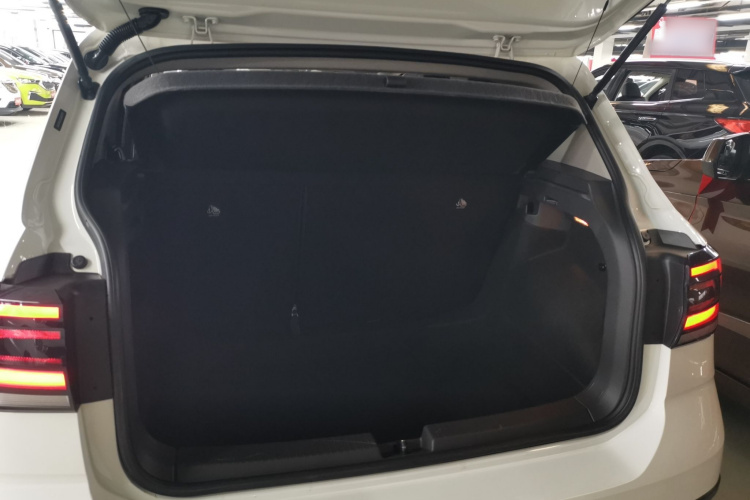 Volkswagen T-Cross 2021 изображение автомобиля #19