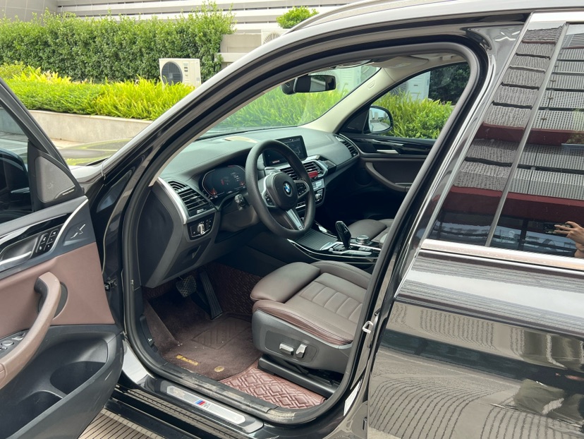 BMW X3 2021 car image #4