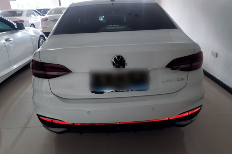Volkswagen Lavida 2026 car image #6