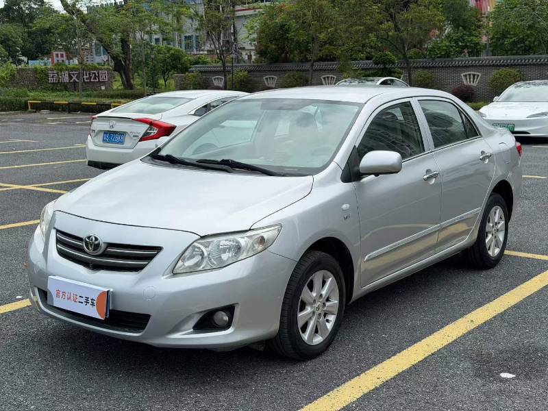 Toyota Corolla 2010 car image #2